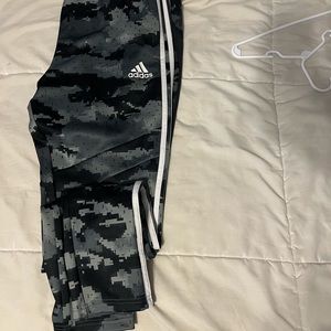 Adidas sweatpants